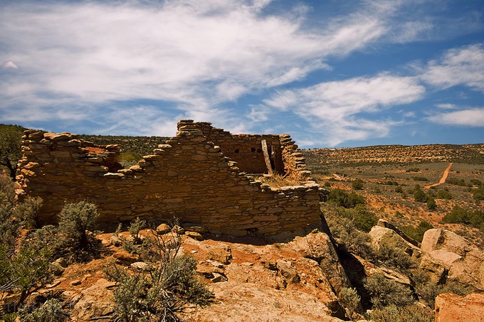 Hooded-Fireplace-Ruin-Pano